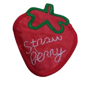 P Parla Aplike Ütü İle Yapışan Büyük Çilek Desen