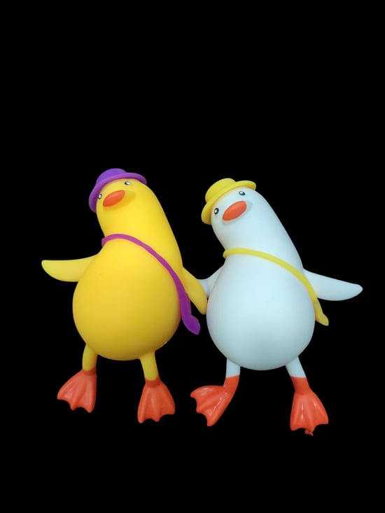 Adm 056-2 Şapkalı Tombik Ördek  Sevimli  Elastik Dolgulu Sukuşi (Squishy)