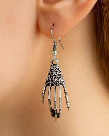 Gotik İskelet El Şekilli Kadın Küpe Çift Adet Gümüş Kaplama El Yapımı Küpe