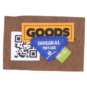 P Parla Aplike Ütü İle Yapışan Goods Yazılı Arma 4x4 cm