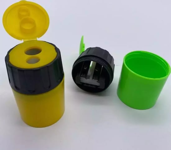 Ei̇sen Mod 432 Çi̇ftli̇ Si̇li̇ndi̇r Kapakli Hazneli̇ Kalemtiraş