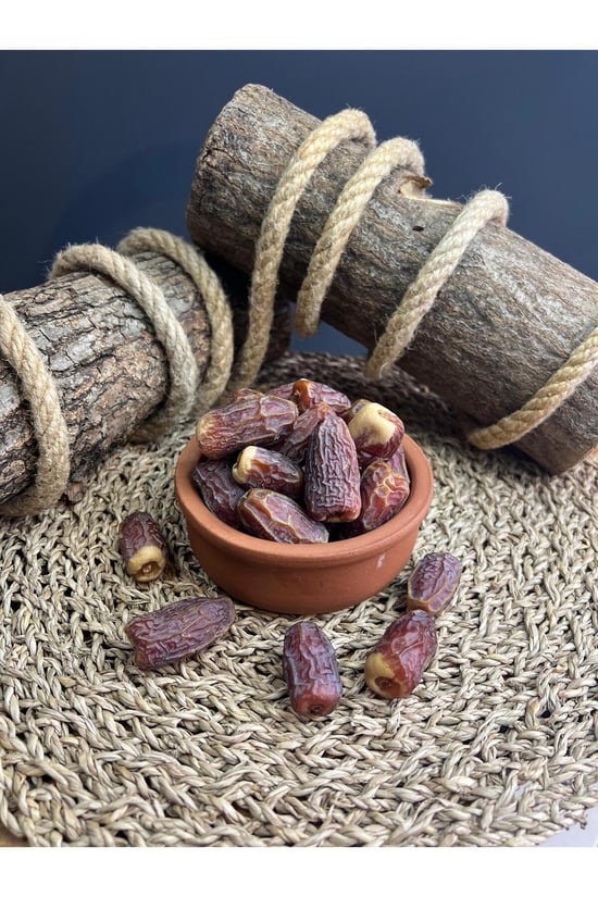 Liderlik Yolu SUGAİ HURMA 1 KG