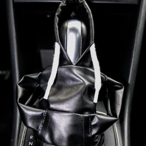 P Parla Tüm Araçlara Uyumlu Vites Kıyafeti Suni Deri Siyah