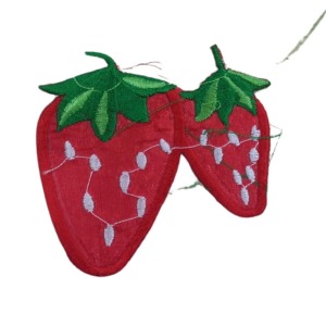 P Parla Aplike Ütü İle Yapışan 2'li Çilek Desen