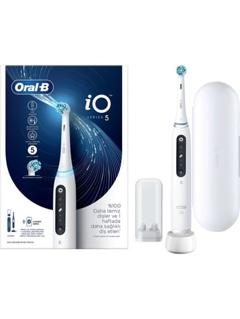 Oral-B İO5 Beyaz Şarjlı Diş Fırçası